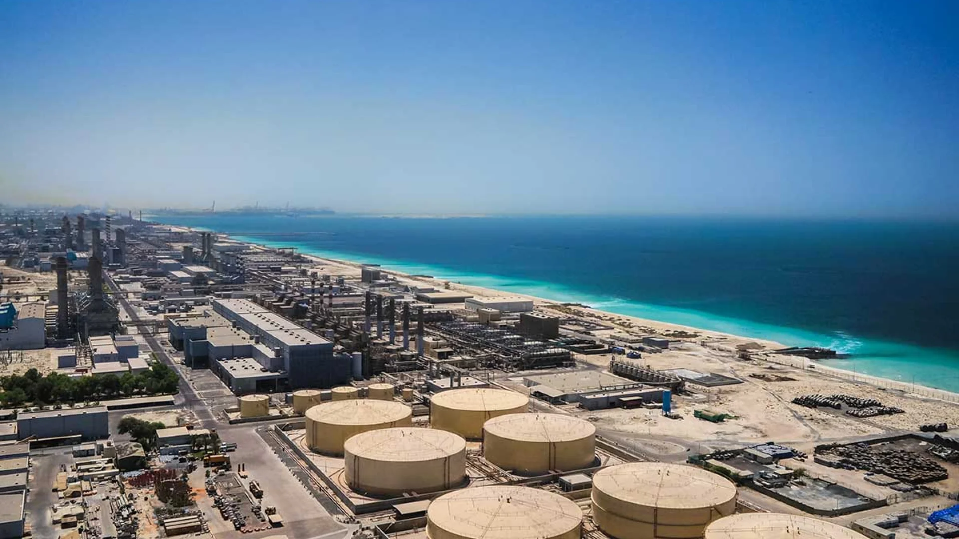 Neue Entsalzungsanlage in den VAE: 60 Mio. Gallonen/Tag | Die Geissens Real Estate | Luxus Immobilien mit Carmen und Robert Geiss – Die Geissens in Dubai